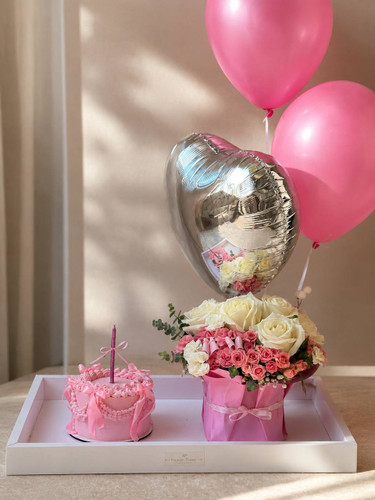 باکس گل و کیک vip رزیتا