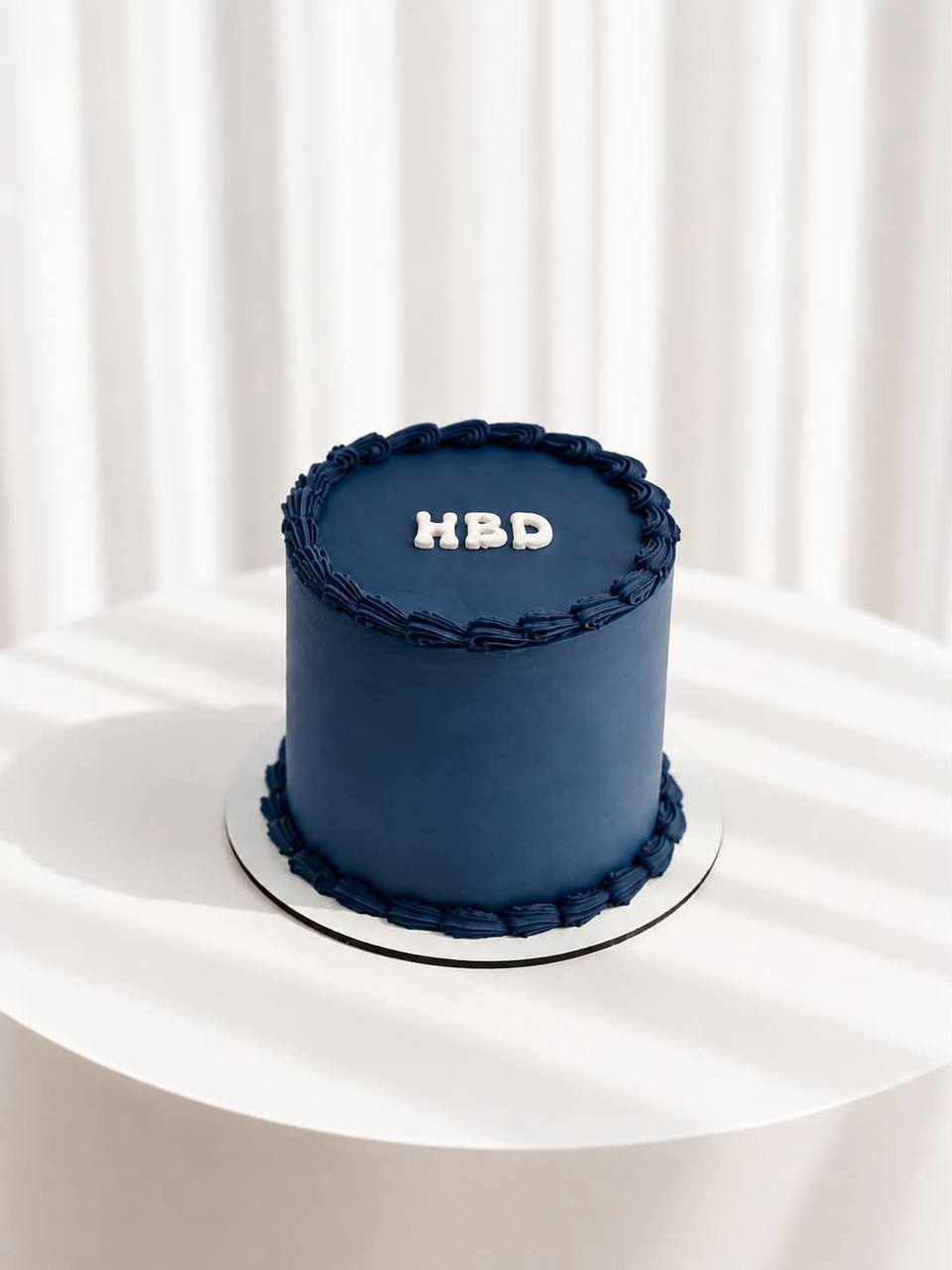 کیک HBDسرمه ای